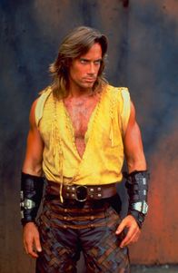 Hercules – Hercules (Kevin Sorbo), Sohn des Gottes Zeus und der sterblichen Alkmene.