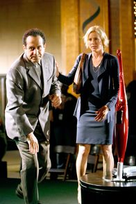 Monk – Tony Shalhoub (Adrian Monk), Traylor Howard (Natalie Teeger).