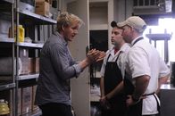 In Teufels Küche mit Gordon Ramsay – Kann Gordon Ramsay (l.) den Besitzern eines typischen Südstaaten-Restaurants helfen, ihr Lokal zu retten?