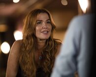Reef Break – Cat Chambers (Poppy Montgomery)