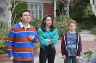 The Goldbergs – L-R: Barry Goldberg (Troy Gentile), Erica Goldberg (Hayley Orrantia), Adam Goldberg (Sean Giambrone).