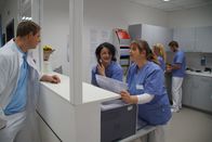 Klinik am Südring – Klinik am Südring: Echte Ärzte und Krankenschwestern gewähren einen Einblick in ihren spannenden Klinik-Alltag ...