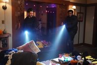 Ghosted – Ghosted Staffel 1 Folge 2 Tatort Halloween-Party: Adam Scott als Max Jennifer, Craig Robinson als Leroy Wright Copyright: SRF/2017 Fox