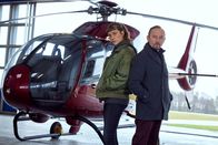 Der Samstagskrimi: Stralsund – Karl Hidde (Alexander Held) und Jule Zabek (Sophie Pfennigstorf) haben auch während ihrer Ermittlungen Zeit für ein cooles Foto.