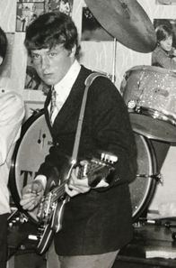 Wir Wunderkinder – "Außer Rand und Band": Der junge Wolfgang Wolfgang Niedecken spielt seit 1966 in der Schülerband "The Convikts".