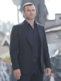Ray Donovan – Ray Donovan (2014)