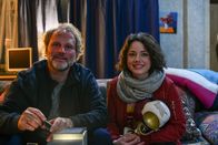 Alles oder Nichts – (v.l.n.r.) Mike Neumann (Mirco Reseg); Jenni Neumann (Anna Mennicken)