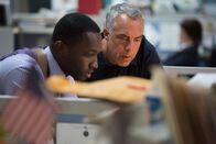 Bosch – L-R: Jerry Edgar (Jamie Hector), Bosch (Titus Welliver)