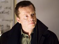 Mankells Wallander – Kommisssar Wallander (Krister Henriksson) ermittelt in Malmös Unterwelt.