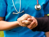 Report spezial – Arzt hilft altem Patienten