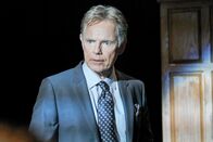 Atlanta Medical – Bruce Greenwood (Dr. Randolph Bell).