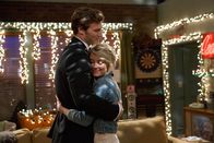 Baby Daddy – Danny (Derek Theler, l.); Riley (Chelsea Kane, r.)