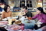 Malcolm mittendrin – Jane Kaczmarek (Lois, li.), Justin Berfield (Reese, mi.).