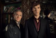 Sherlock – Dr. John Watson (Martin Freeman, l.); Sherlock Holmes (Benedict Cumberbatch, r.)