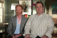 Modern Family – Mitchell (Jesse Tyler Ferguson) und Cameron (Eric Stonestreet)