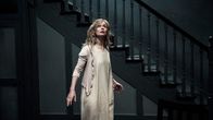 Der Babadook – Mutter Amelia (Essie Davis) ist vom Babadook besessen.