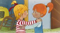 Meine Freundin Conni – Conni (l.) macht Ferien auf dem Bauernhof und möchte nun gar nicht wieder nach Hause fahren. Sie hatte einen Riesenspaß, vor allem zusammen mit Annika (r.).