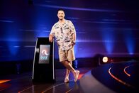 Quizmaster – Andreas Moravec; Andreas Moravec während Servus TVs "Quiz Master – Urlaubs Special" in Wien, Österreich am 23. Mai 2024