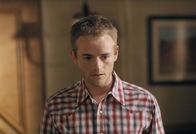 Malcolm mittendrin – Als Francis (Christoper Masterson) den Babysitter seiner Brüder sieht, ist er sprachlos ...