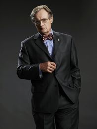 Navy CIS – (7. Staffel) - Ducky (David McCallum) ist der Medical Examiner des Teams. Er ist liebenswert, eifrig und ein wenig eigensinnig. Er wirkt wie ein freundlicher Onkel, jedoch sollte man sich nicht in seine Arbeit einmischen ...