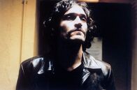 Trouble Every Day – Der Amerikaner Shane Brown (Vincent Gallo) ist in Paris auf der Suche nach einem früheren Forscherkollegen und nach Antworten auf drängende Fragen.