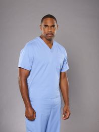 Grey's Anatomy – (13. Staffel) - Muss sich neuen Herausforderungen stellen: Dr. Ben Warren (Jason George) ...