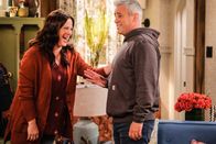 Man with a Plan – Andi Burns (Liza Snyder, l.); Adam Burns (Matt LeBlanc, r.)