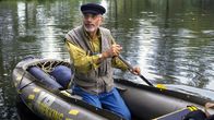 Löwenzahn Classics – Vom Ursprung bis zur Mündung ins Meer: Peter (Peter Lustig) folgt dem Fluss in seinem Lauf und begibt sich auf eine echte Abenteuerreise.
