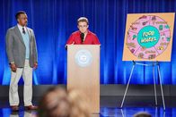 The Goldbergs – Mr. Glascott (Tim Meadows, l.) und Adam Goldberg (Sean Giambrone)