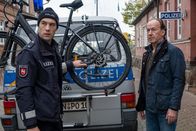 Wendland – Oliver Klasen (Malte Thomsen, l.) und Jakob Stiller (Ulrich Noethen, r.)