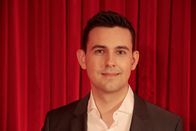 Campus Talks – Der Chemiker Jan Gerit Brandenburg (Universität Göttingen) erforscht die Rolle der Quantenmechanik für die industrielle Nutzung von zum Beispiel Aspirintabletten.