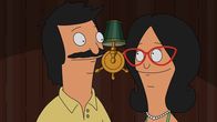 Bob's Burgers – Während Linda (r.) Valentinstags-Speed-Dating im Lokal organisiert, macht Bob (l.) ihr nur halbherzig ein Valentinstagsgeschenk. Wird es zum Streit kommen?