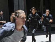 Hawaii Five-0 – Grace Park (Kono Kalakaua), Daniel Dae Kim (Chin Ho Kelly).