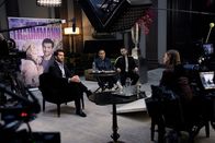 Liebesdings – v.li.: Marvin Bosch (Elyas M'Barek), Sammy (Peri Baumeister), Hakan (Denis Moschitto), Bettina Bamberger (Alexandra Maria Lara).