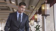 Hawaii Five-0 – Macht Chin ein ganz besonderes Angebot: Robert Coughlin (Ingo Rademacher) ...