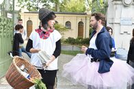 jerks. – Lässt keine Peinlichkeit aus: Christian Ulmen (r.) ...
