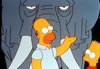 Die Simpsons – Bart gewinnt in einer Radioshow einen Elefanten. Als man ihm den Gewinn in Geld ausbezahlen will, besteht er darauf, den Elefanten zu bekommen.