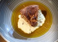 MarktFrisch – Nachspeise des Weihnachtmenüs: Lebkuchen-Brownie auf Mandarinen-Pannacotta von Frank Brunswig.