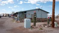 Universum: Extrem! – Haus in der Stadt Quartzsite, USA.