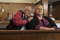 Baskets – Jim (Peter Jason, l.); Christine Baskets (Louie Anderson, r.)