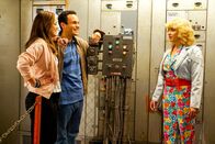 The Goldbergs – (v.li.) Hayley Orrantia (Erica Goldberg), Troy Gentile (Barry Goldberg), Wendi McLendon-Covey (Beverly Goldberg).