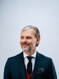 Science Busters - Wer nichts weiß, muss alles glauben – Helmut Jungwirth.