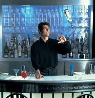 Cocktail – Brian Flanagan (Tom Cruise)
