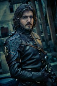 Die Musketiere – Athos (Tom Burke)