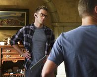 Navy CIS: L.A. – Kann Eric (Barrett Foa) den entscheidenden Hinweis geben, um ein vermisstes Mädchen zu finden?