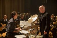 Whiplash – Andrew (Miles Teller, l.); Fletcher (J.K. Simmons, r.)