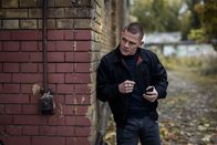 Das Netz - Prometheus – Marcel (Max von der Groeben) ermittelt jetzt auf eigene Faust.