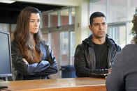 Navy CIS – Ziva David (Cote de Pablo, l.); Nick Torres (Wilmer Valderrama, r.)