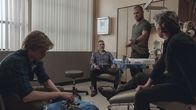 MacGyver – v.l.n.r.) MacGyver (Lucas Till); Luis Gomez (Marco Rodríguez); Jack Dalton (George Eads); James MacGyver (Tate Donovan)