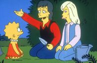 Die Simpsons – Lisa (l.) verlässt ihre Familie, weil sie überzeugte Vegetarierin ist. Von Paul McCartney (M.) und dessen Frau Linda (r.), wird sie jedoch eines Besseren belehrt ...